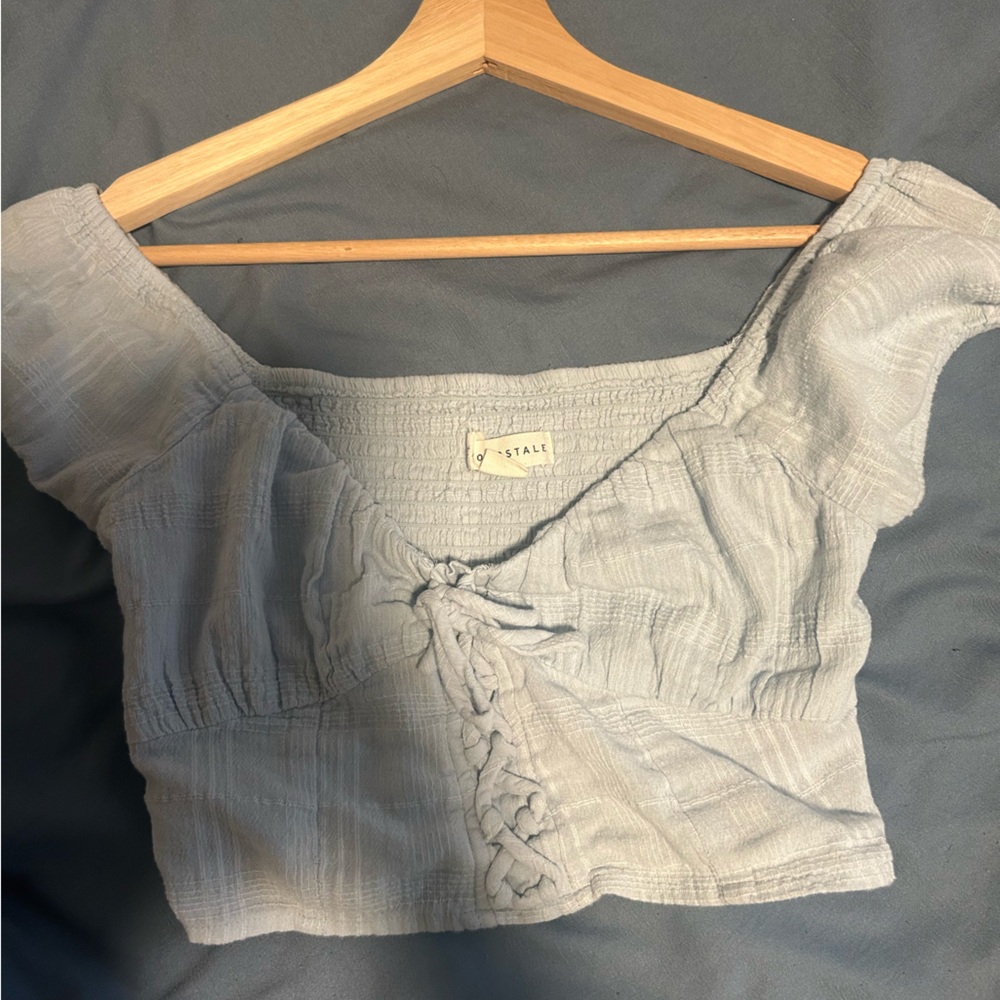 Aeropostale off shoulder baby blue top
#blue #cute